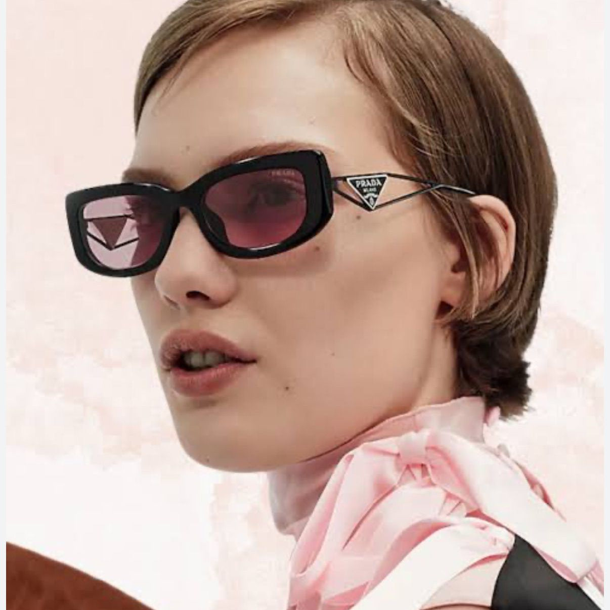 gafas de sol Prada PR 14YS. 